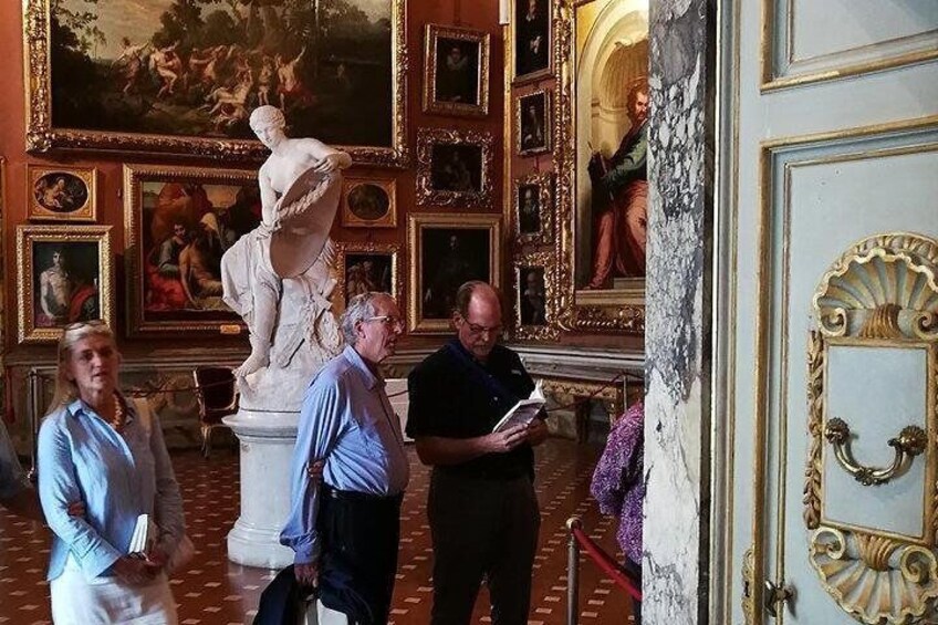 Skip-the-Line Pitti Palace and Palatine Gallery Walking Tour