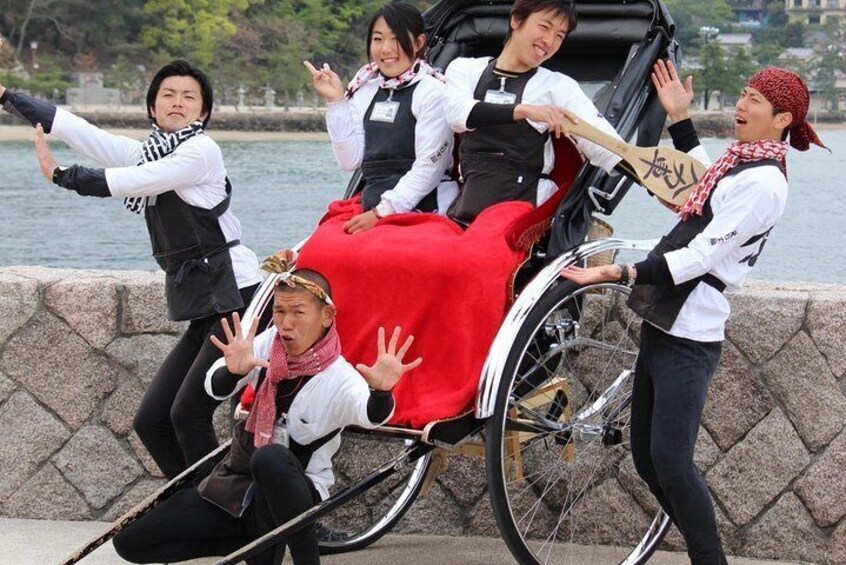 Private Miyajima Rickshaw Tour Including Itsukushima Shrine