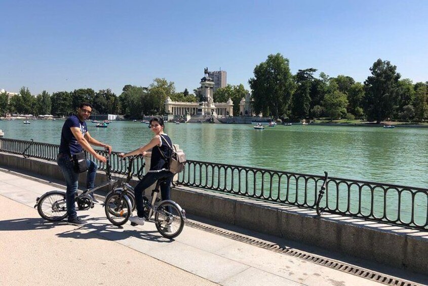 Retiro Park bike tour- Get transported to the XVI century