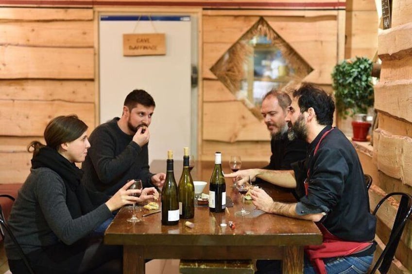 Paris Art of Pairing Cheese and Wine Tasting in a Cheese Cellar