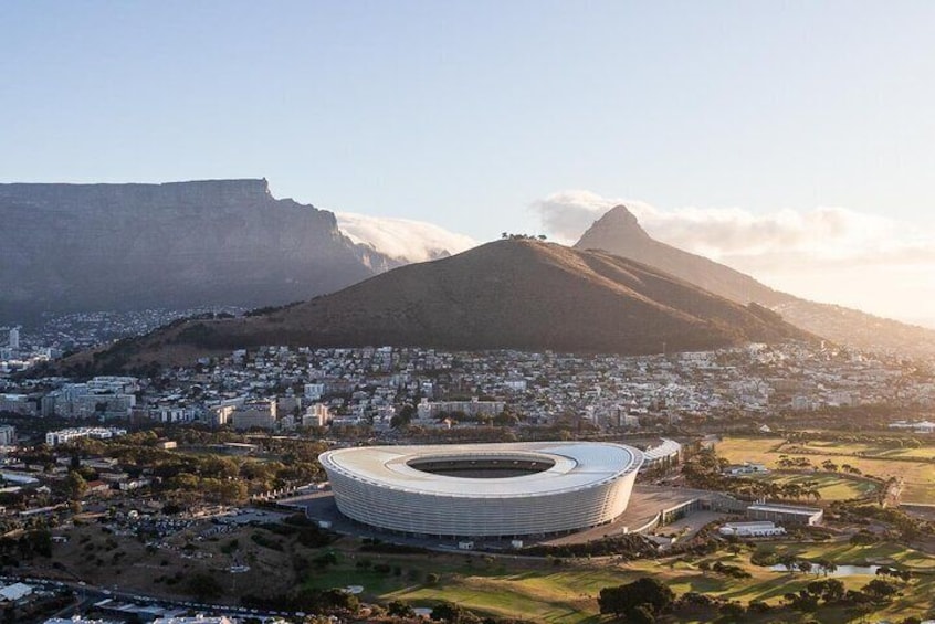 Camps Bay and Hout Bay Helicopter Tour from Cape Town