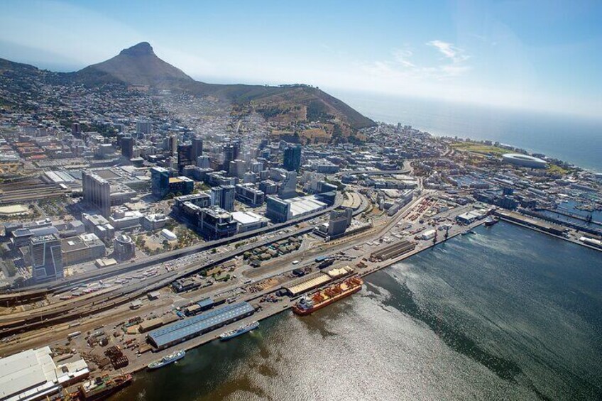Cape Town City Center Tour with Champagne