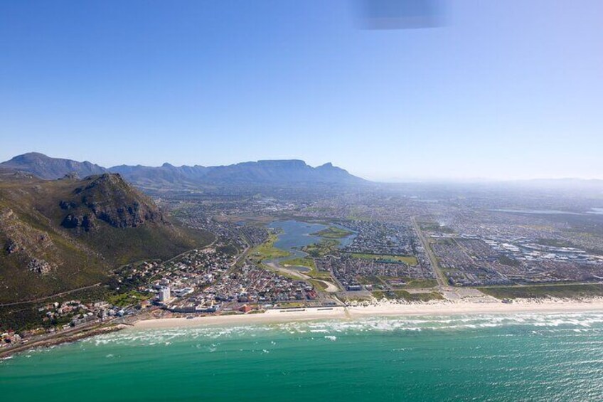 Two Oceans Helicopter Tour in Cape Town