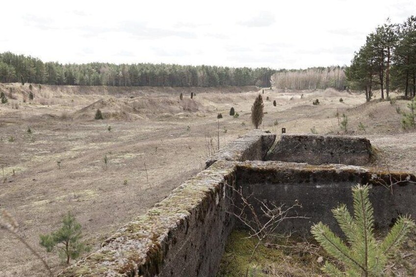 Treblinka Death Camp 6 Hour Private Tour from Warsaw