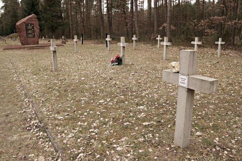 Treblinka Death Camp 6 Hour Private Tour from Warsaw