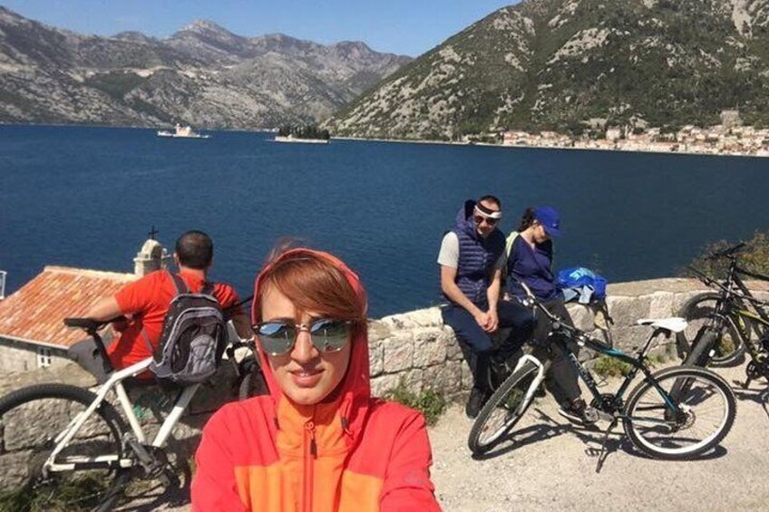 Cycling and hiking short tour through the bay of Kotor