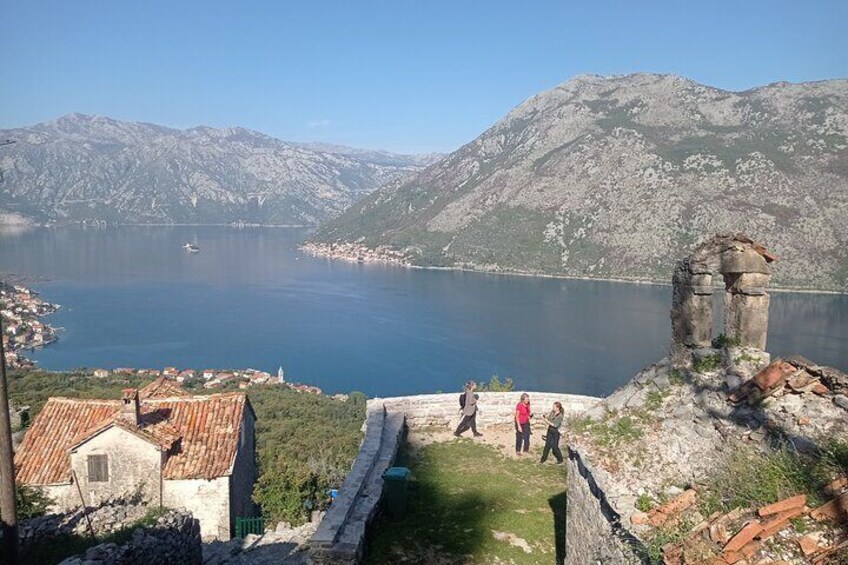 Cycling and hiking short tour through the bay of Kotor