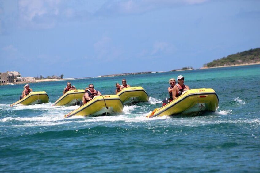 Self-Drive Boat Tour & Snorkel from Simpson Bay