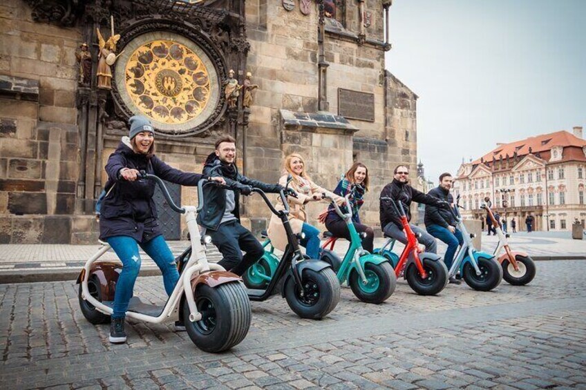 Scrooser Tour Prague - by Astronomical Clock