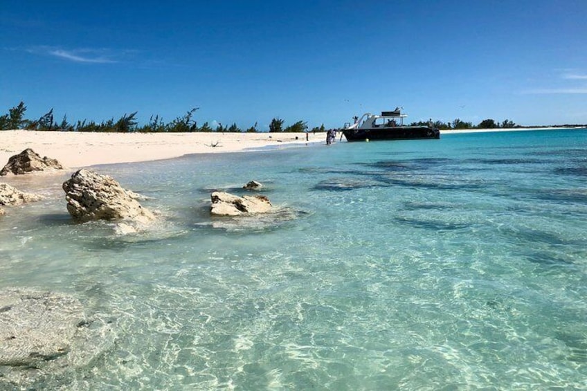 Private 4 Hour Power Catamaran Excursion in Grace Bay