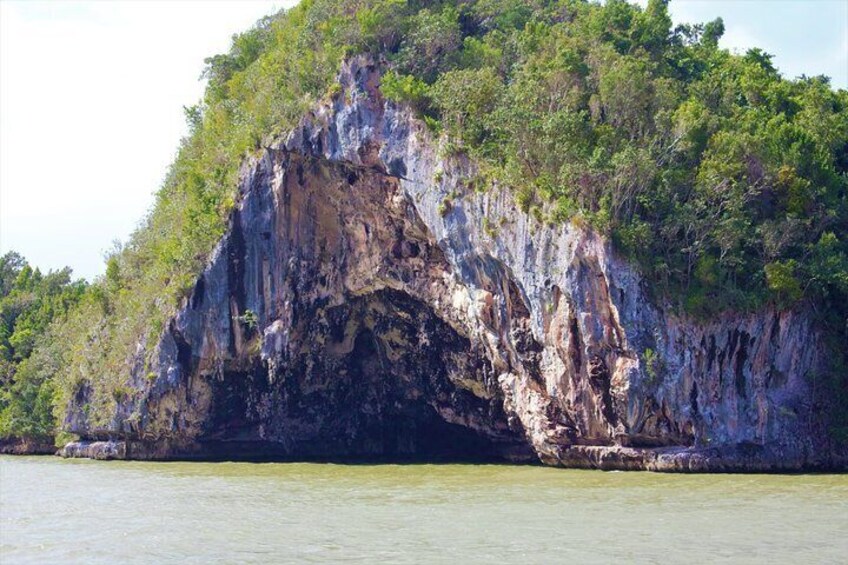 Kayaking Los Haitises National Park from Sabana de la Mar