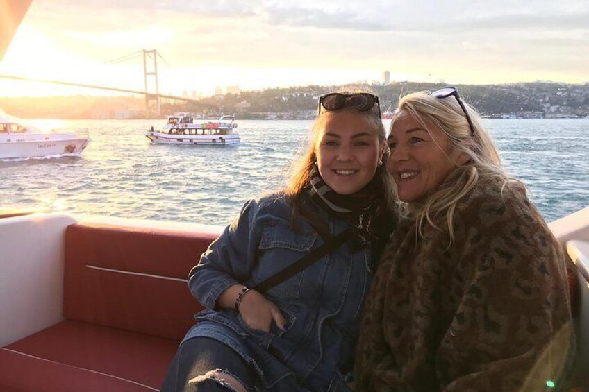 Scenic Sunset Cruise on the Bosphorus, Istanbul