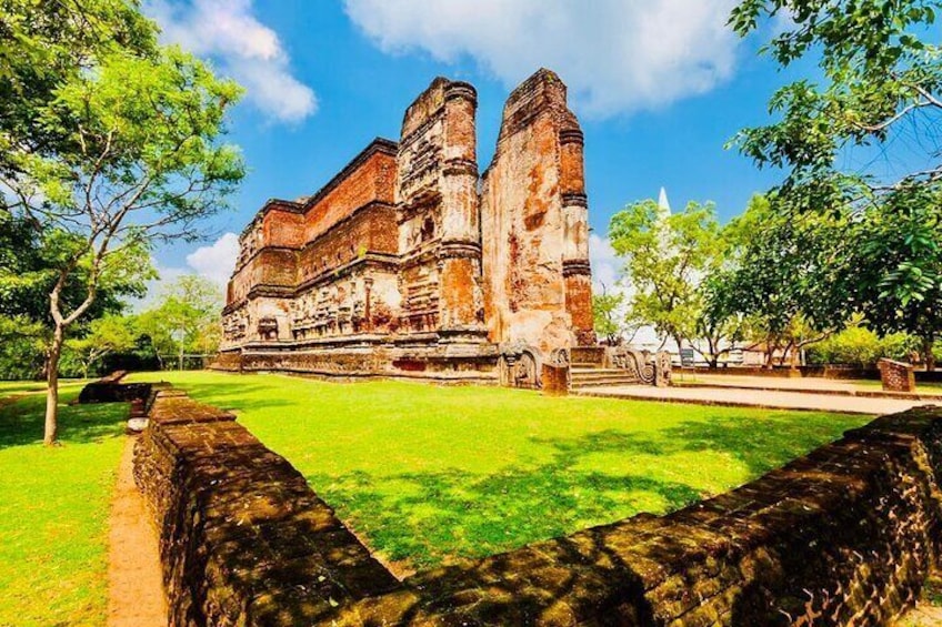 Private Day Trip to Sigiriya and Polonnaruwa By Sigiritrip Tours - Sri Lanka