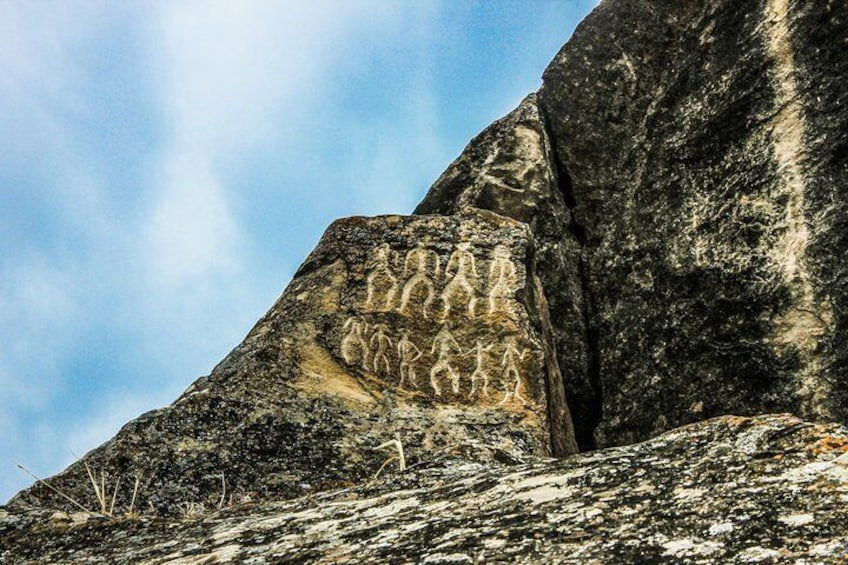 Gobustan and Mud volcanoe GROUP TOUR