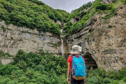 Private Tour From Kuzun to Laza Waterfall Hike