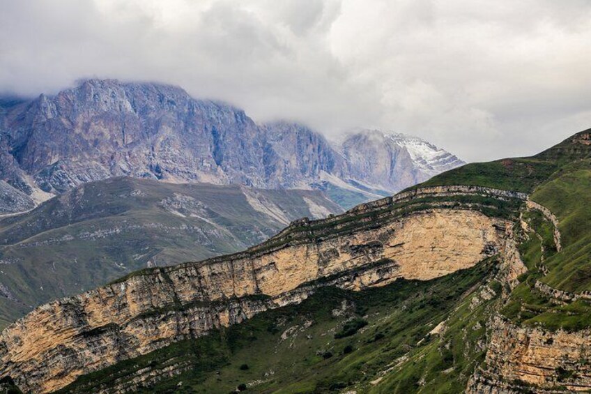 Private Tour From Kuzun to Laza Waterfall Hike 