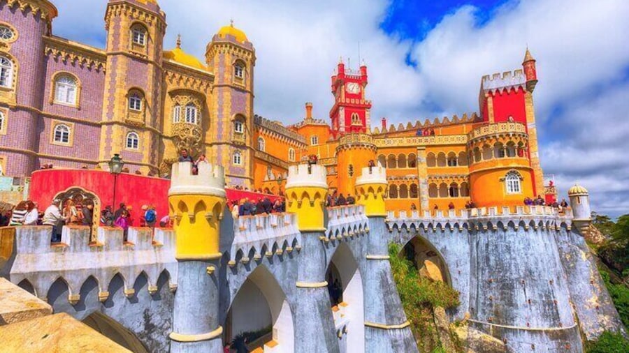 Small group tour to Sintra, Pena Palace, pass by Regaleira, Cabo Roca, Cascais