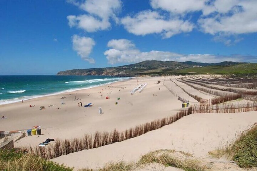 Guincho is the mix of sky, ocean and mountain. Simply amazing!