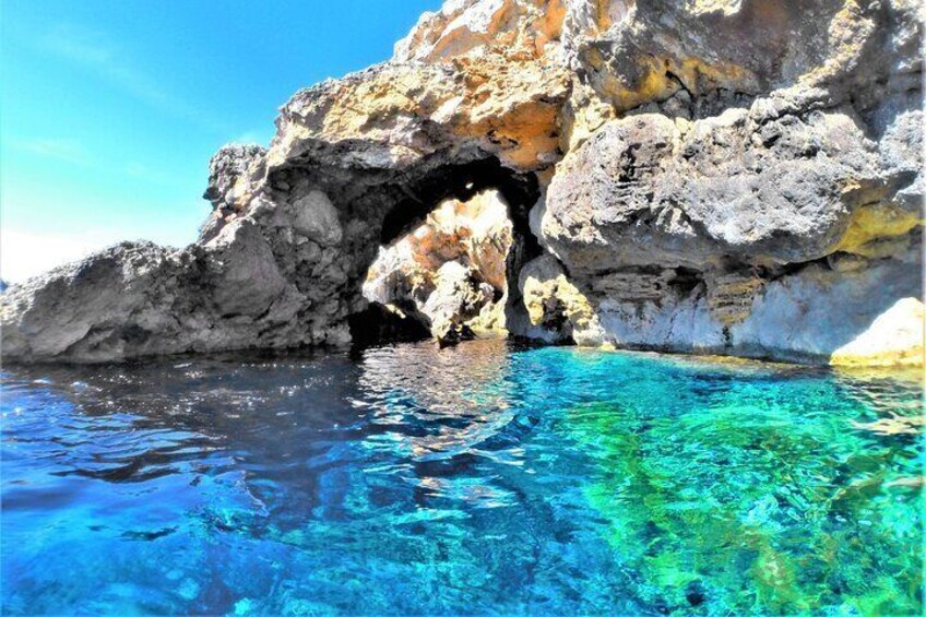 Kayak Secret Beach