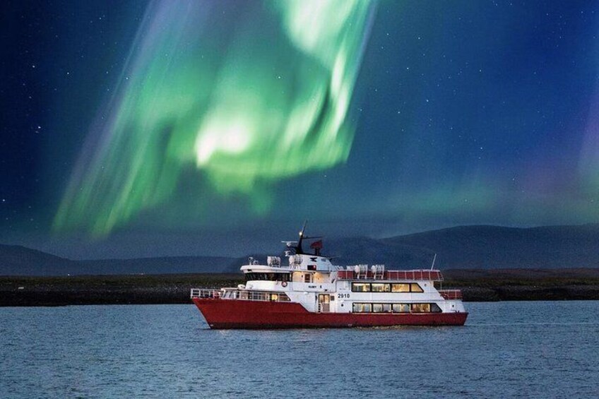 Northern Lights Cruise from Downtown Reykjavik