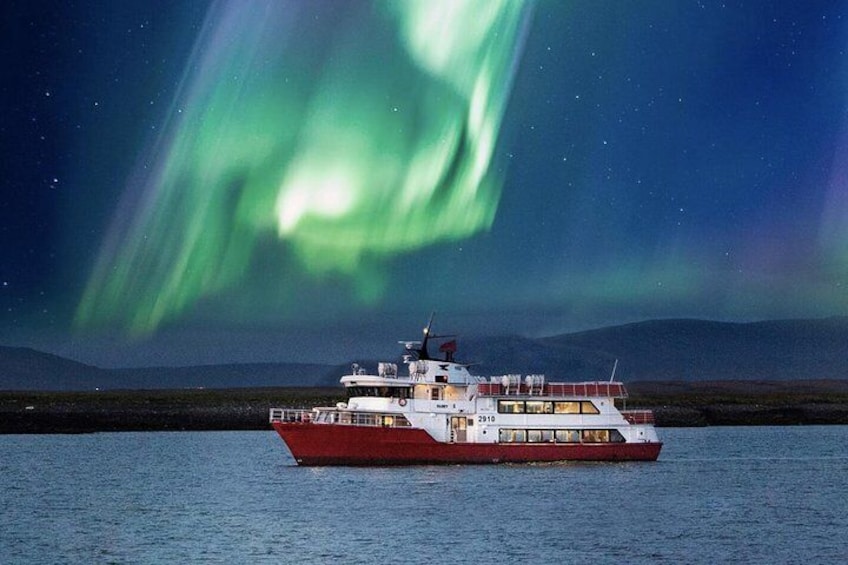 Northern Lights Cruise from Downtown Reykjavik