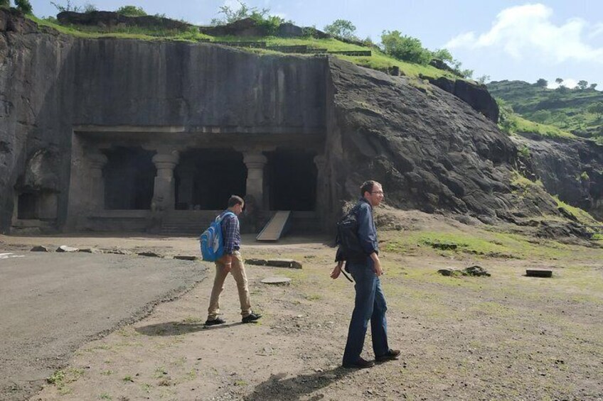 Ellora Caves Guided Day Tour with Other Attractions