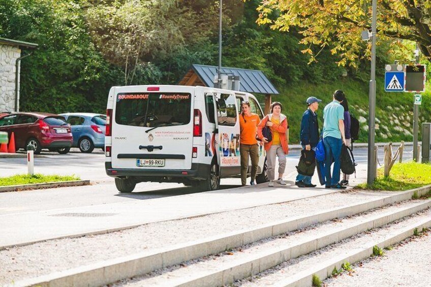 Bled Lake with Postojna Cave & Castle - small group - day trip from Ljubljana