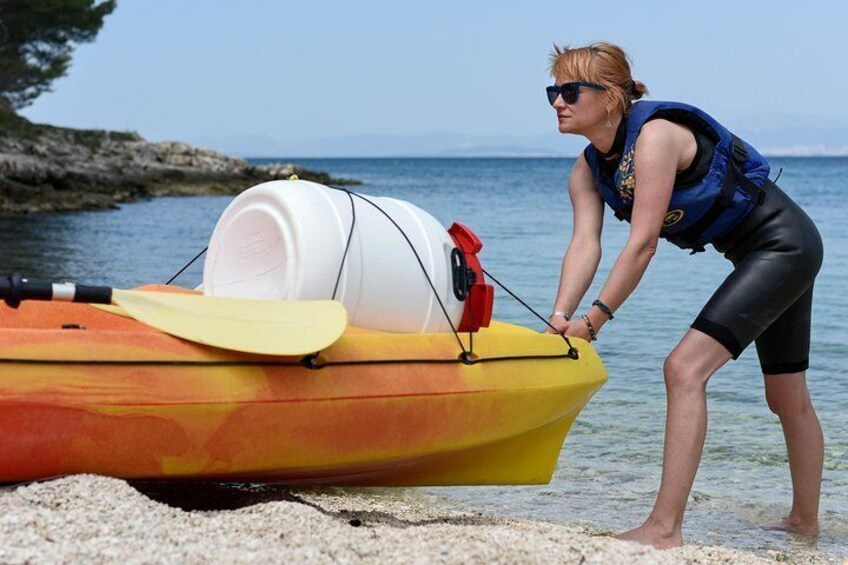 Supetar-Postira kayaking