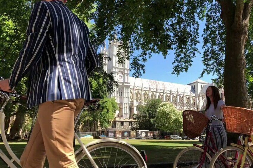 Get up close to Westminster Abbey