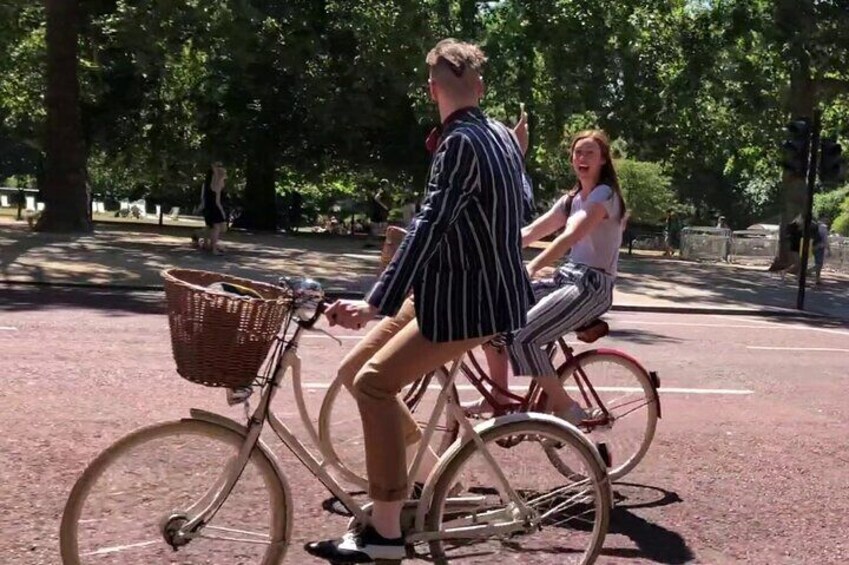 Enjoy classic British bikes with baskets