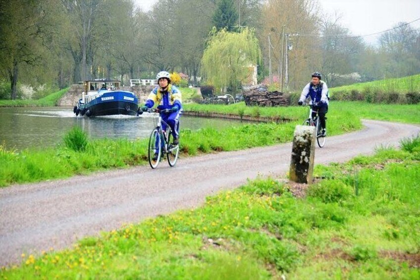 bike ride along the canal