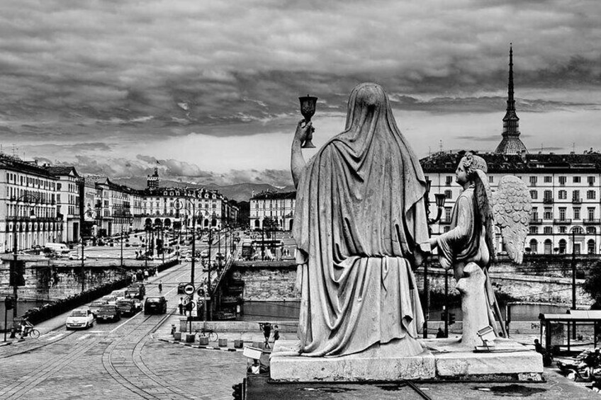 Alchemical Turin: whispers, magic and mysteries