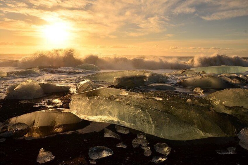 "Diamond" beach at the Glacier Lagoon