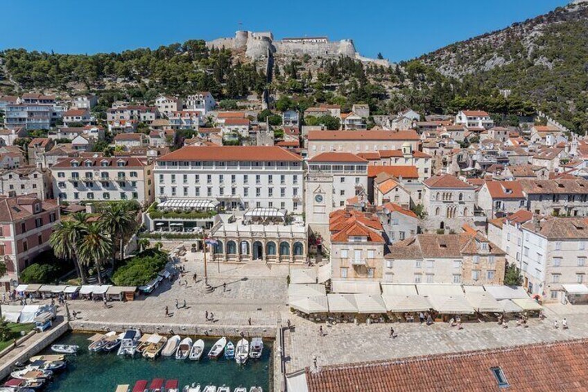 Split or Trogir: Blue Cave, Vis, and Hvar Speedboat Day Tour