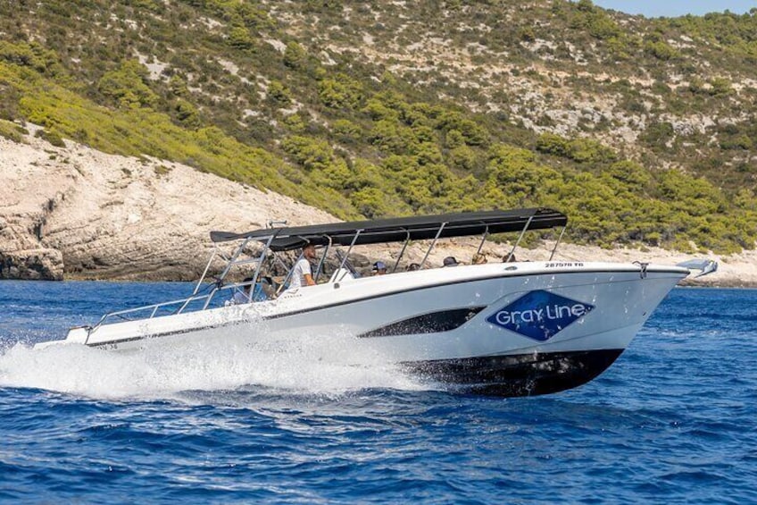 Split or Trogir: Blue Cave, Vis, and Hvar Speedboat Day Tour