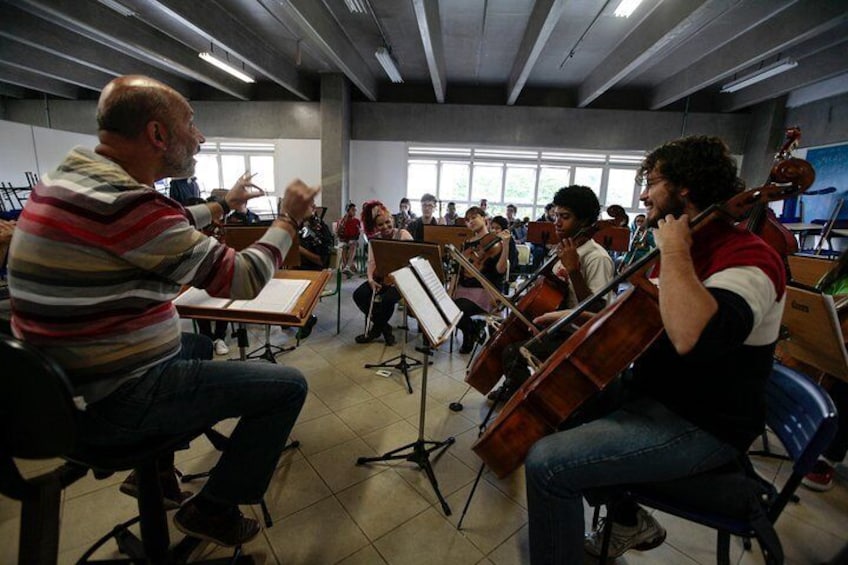 Discover The Second Largest Favela Of São Paulo & Its Brilliant Artists –Private