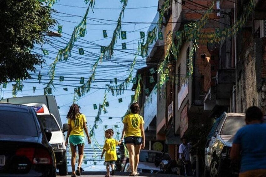 Discover The Second Largest Favela Of São Paulo & Its Brilliant Artists –Private