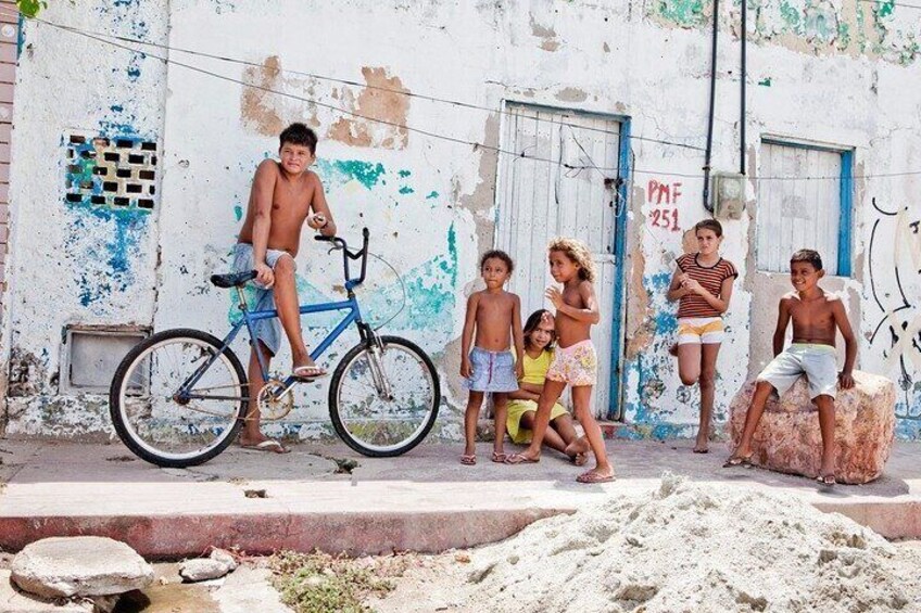 Discover The Second Largest Favela Of São Paulo & Its Brilliant Artists –Private