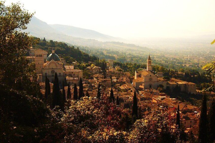 Assisi Private Walking Tour including St. Francis Basilica