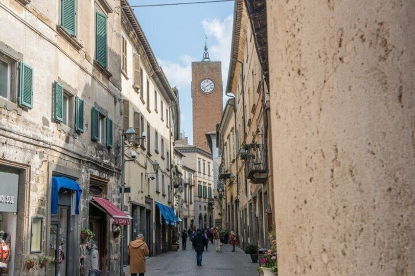 Orvieto Walking Tour including Duomo tickets