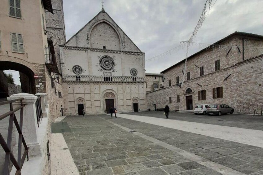 Assisi Full day tour including St Francis Basilica and Porziuncola