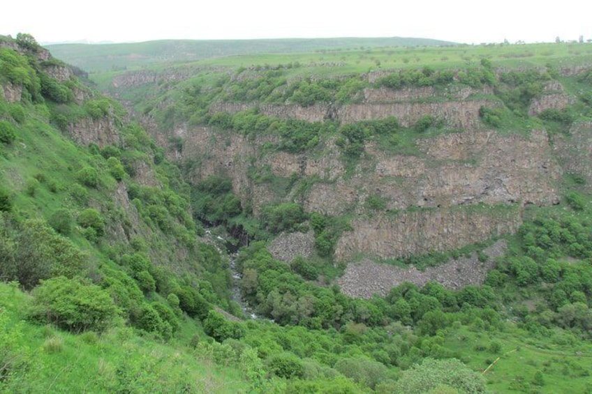 Dashbashi Canyon