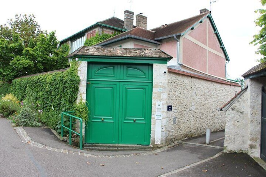 Giverny Monet's House & Gardens Skip-the-Line Ticket & Transfer from Paris