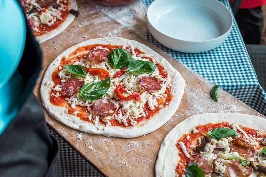 Sorrento Pizza Making