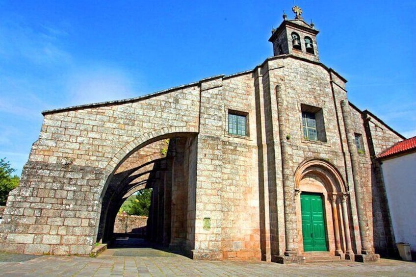 Old Town of Santiago de Compostela Walking Tour