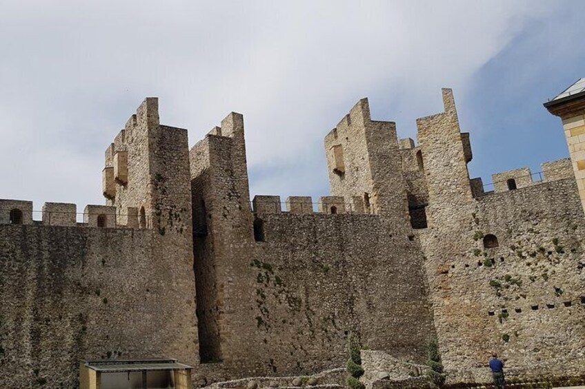 Beauty of Medieval Serbia, Day trip to Monastery Manasija and Resava Cave
