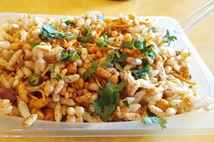 Food Walk Tour Pune (2 Hours Guided Food Tasting Walk)