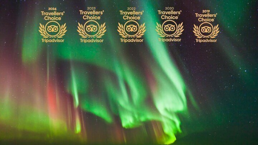 Northern Lights Tour In Iceland from Reykjavik with PRO photos