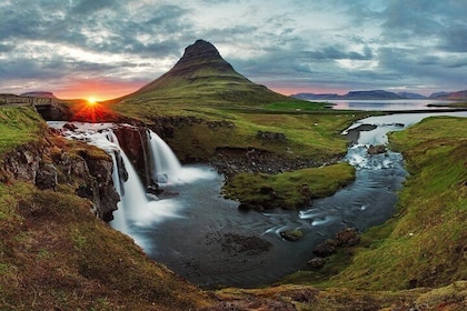 Private Snæfellsnes Peninsula tour from Reykjavik