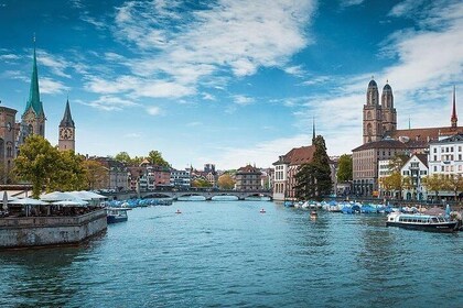 WOW Zürich Tour: 6 Stunden an Land, auf dem Wasser, in der Luft!
